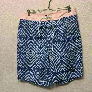 American Eagle blue chevron Men’s swim trunks sz S beach vacation resort wear
